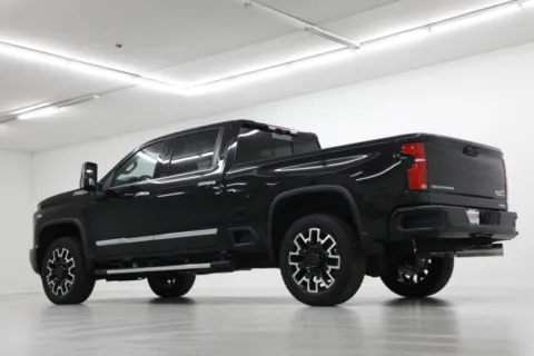 More photos of 2026 Chevrolet Silverado 2500HD High Country at Jim Falk Motors, MO