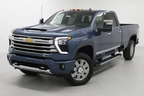 More photos of 2026 Chevrolet Silverado 3500HD High Country at Jim Falk Motors, MO