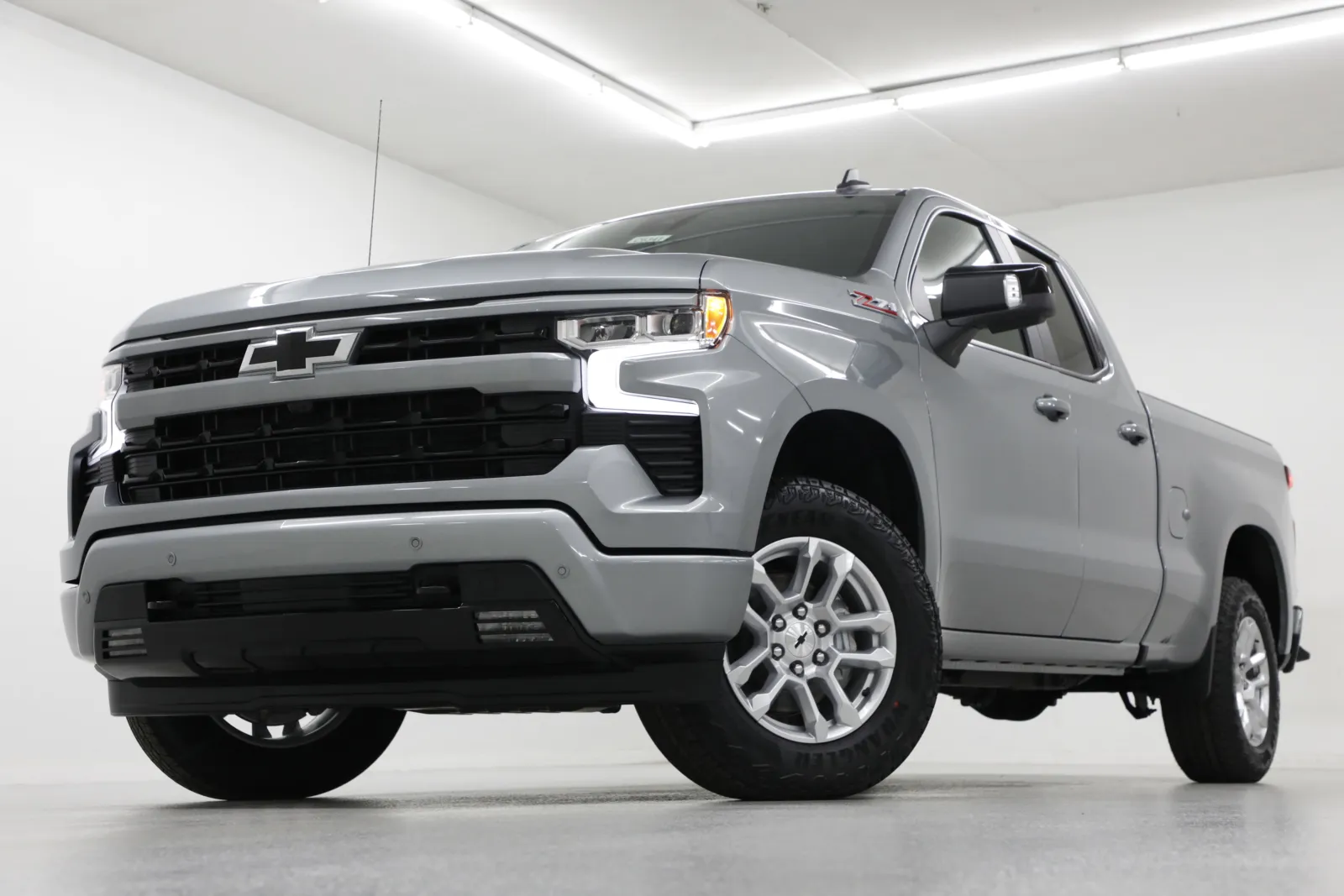 Gray 2026 Chevrolet Silverado 1500 RST for sale in Clinton, MO