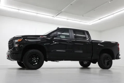 Photos of 2026 Chevrolet Silverado 1500 Custom Trail Boss for sale in Clinton, MO at Jim Falk Motors