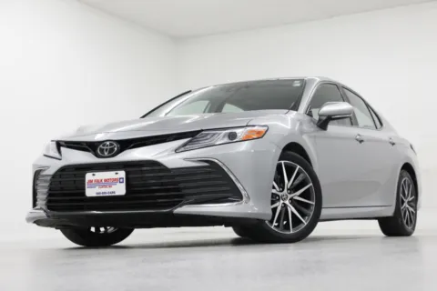 Silver 2024 Toyota Camry XLE for sale in Clinton, MO