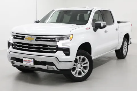 More photos of 2022 Chevrolet Silverado 1500 LTZ at Jim Falk Motors, MO