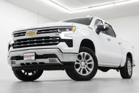 White 2022 Chevrolet Silverado 1500 LTZ for sale in Clinton, MO