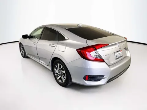 More photos of 2018 Honda Civic EX at Unicars Honda, CA