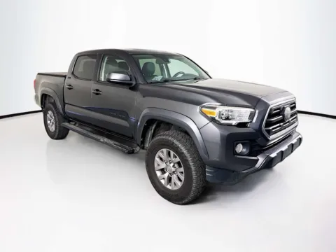 Gray 2018 Toyota Tacoma SR5 for sale in Indio, CA