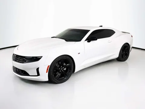 Photos of 2021 Chevrolet Camaro 1LT for sale in Indio, CA at Unicars Honda