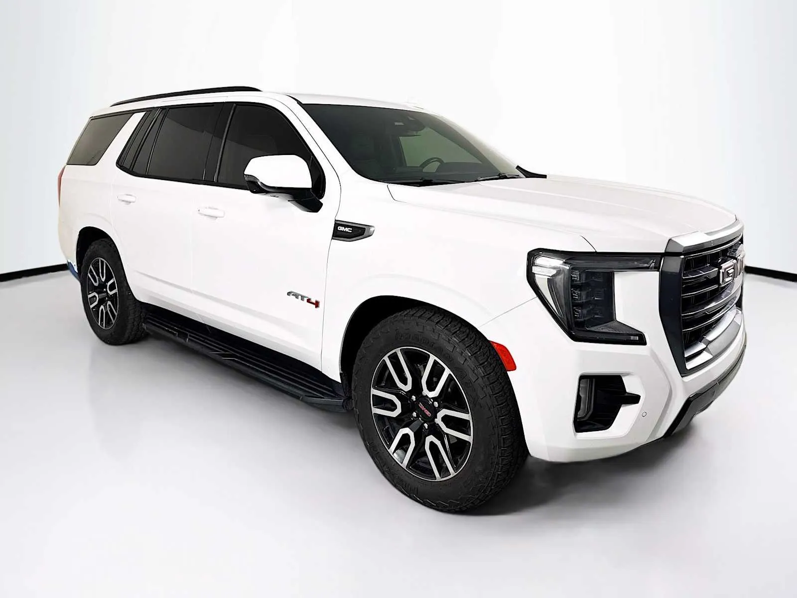 White 2021 GMC Yukon AT4 for sale in Indio, CA