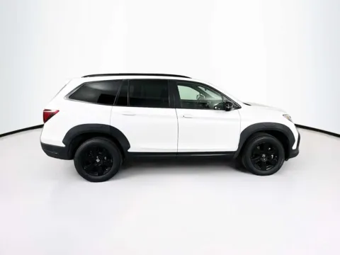 Another view of 2022 Honda Pilot TrailSport for sale in Indio, CA at Unicars Honda