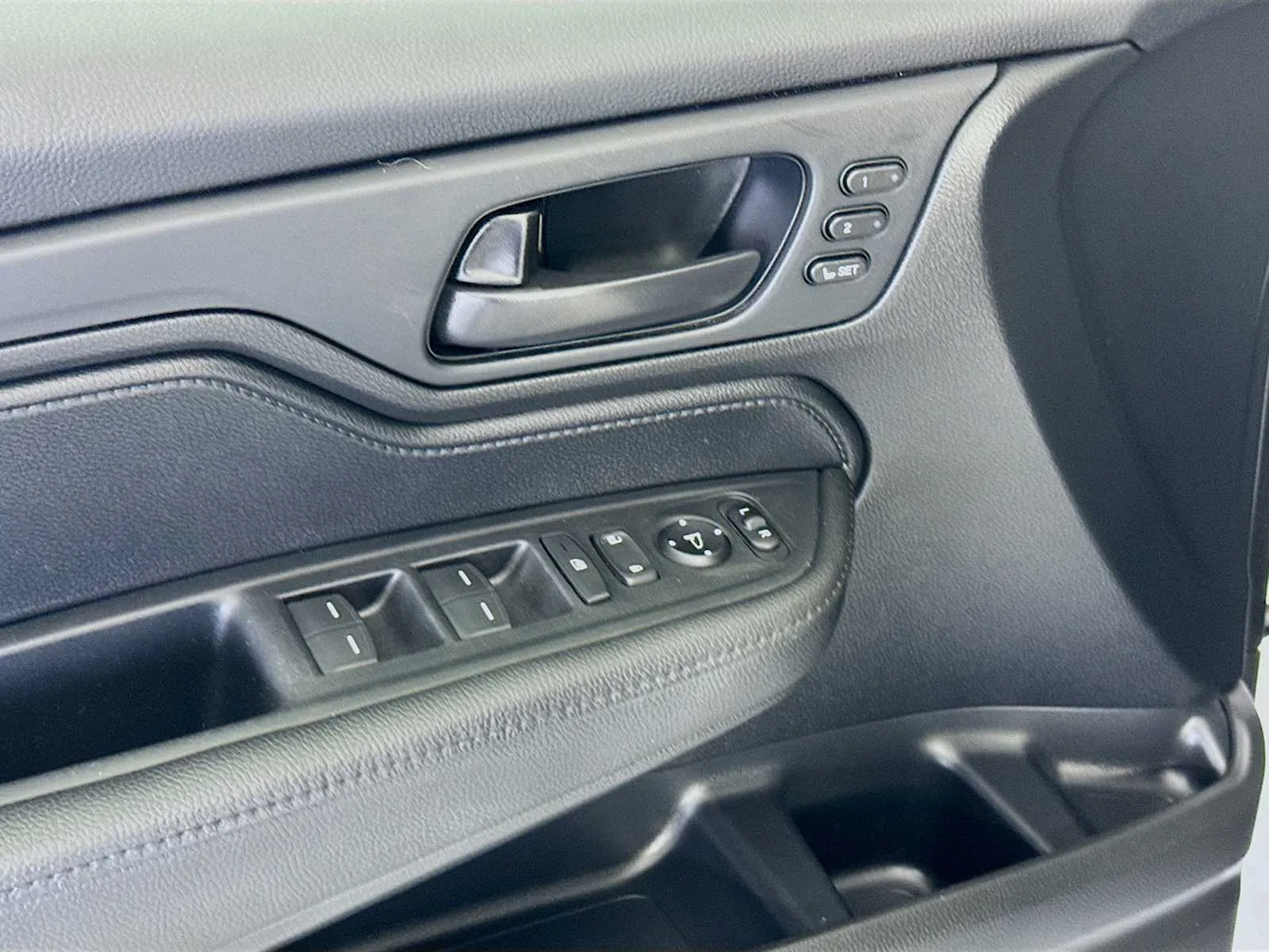 Honda Odyssey photo 18