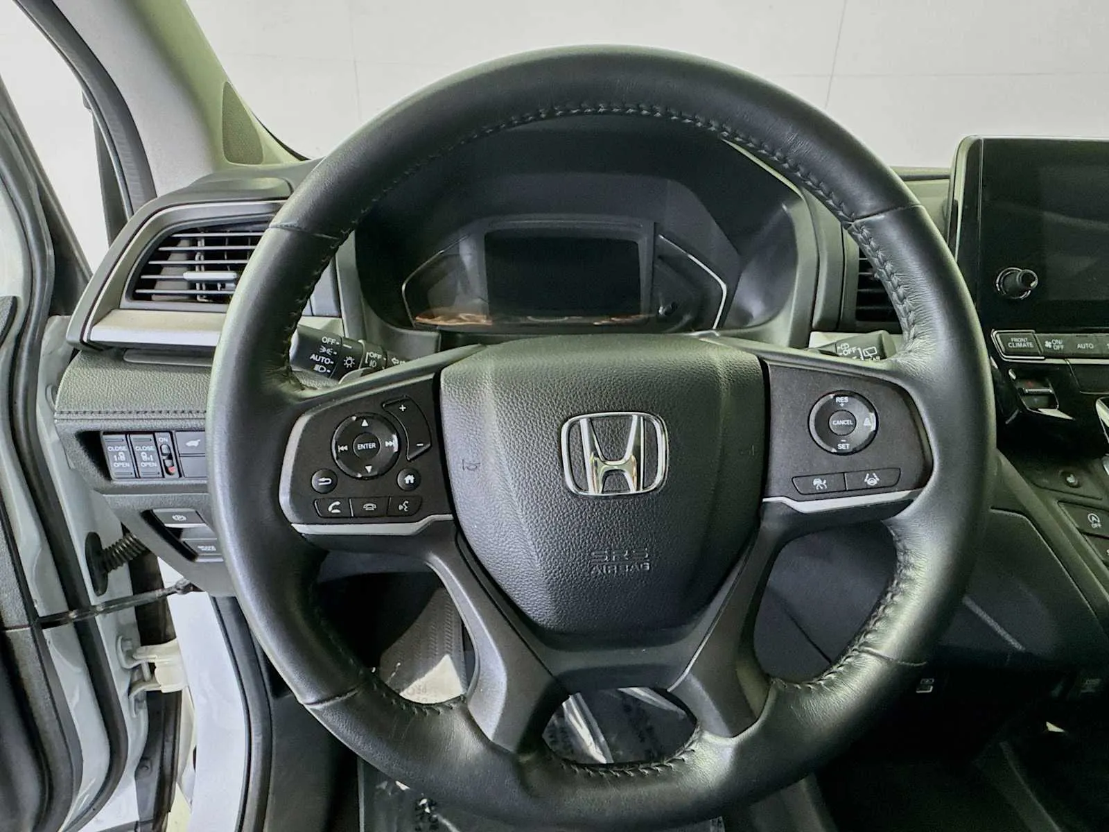 Honda Odyssey photo 11