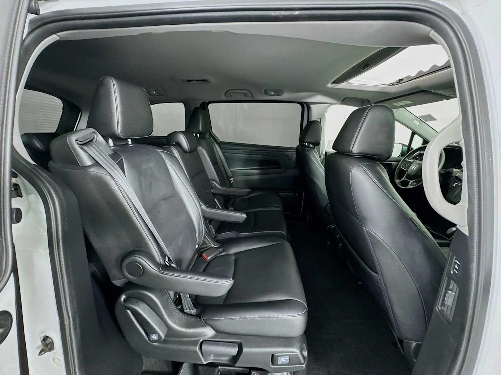Honda Odyssey photo 30