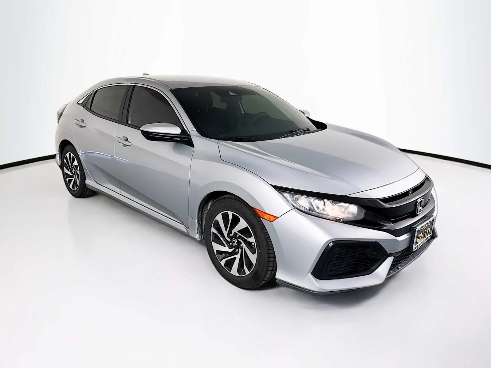 2019 Honda Civic Hatchback LX's photo