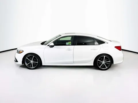 More photos of 2024 Honda Civic Touring at Unicars Honda, CA