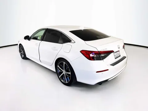 More photos of 2024 Honda Civic Touring at Unicars Honda, CA