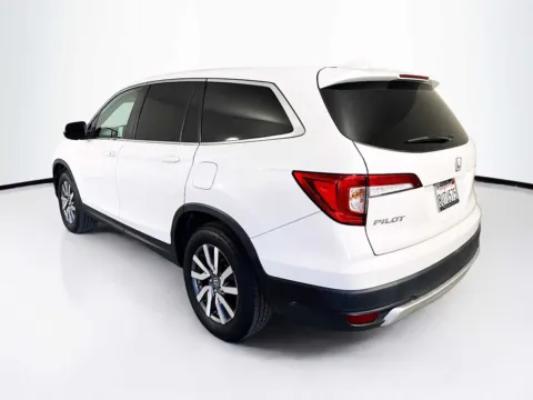 More photos of 2021 Honda Pilot EX at Unicars Honda, CA