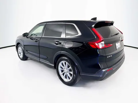 More photos of 2023 Honda CR-V EX-L at Unicars Honda, CA