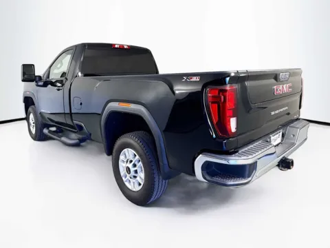 More photos of 2022 GMC Sierra 2500HD SLE at Unicars Honda, CA