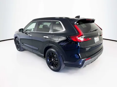 More photos of 2024 Honda CR-V Hybrid Sport-L at Unicars Honda, CA