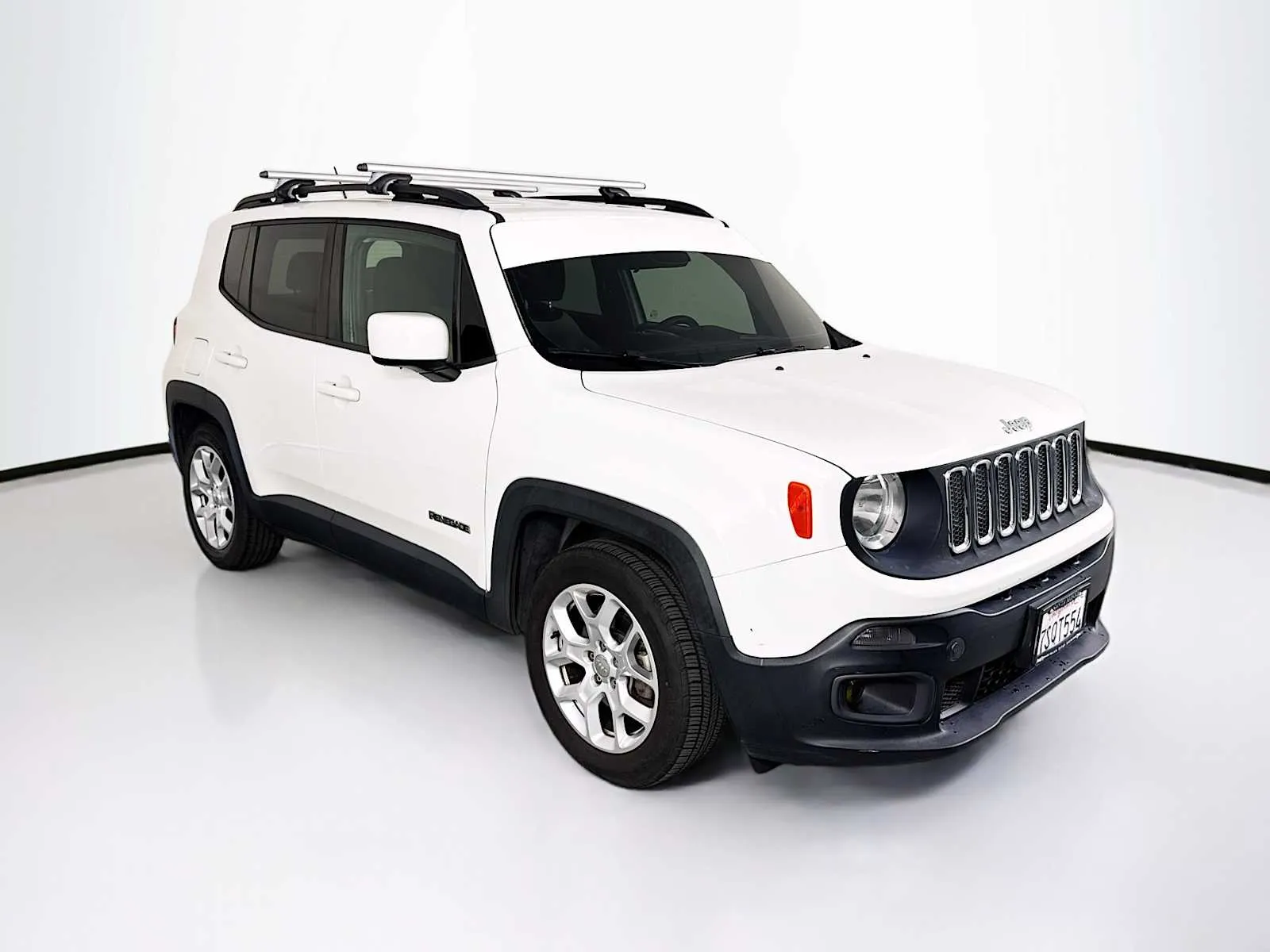 White 2015 Jeep Renegade Latitude for sale in Indio, CA