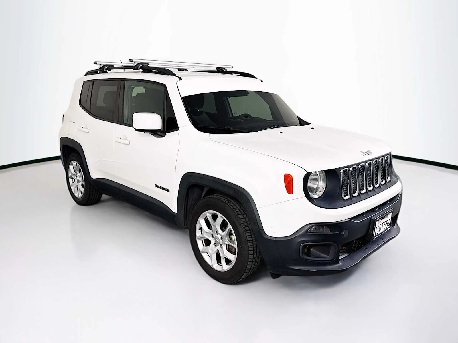 White 2015 Jeep Renegade Latitude for sale in Indio, CA