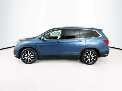 More photos of 2021 Honda Pilot Touring 8-Passenger at Unicars Honda, CA