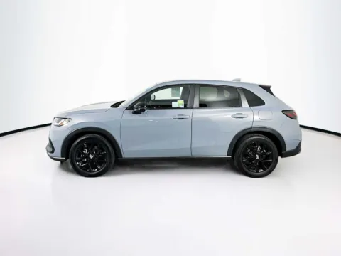 More photos of 2024 Honda HR-V Sport at Unicars Honda, CA