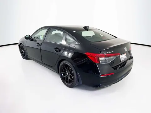 More photos of 2024 Honda Civic Sport at Unicars Honda, CA