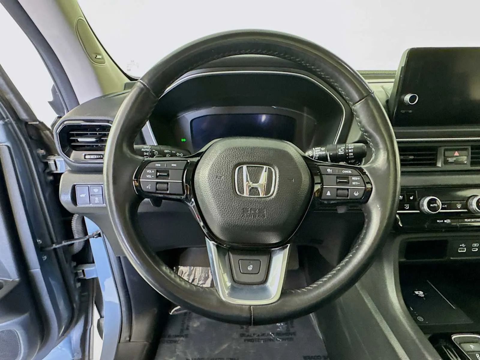 Honda Pilot photo 11
