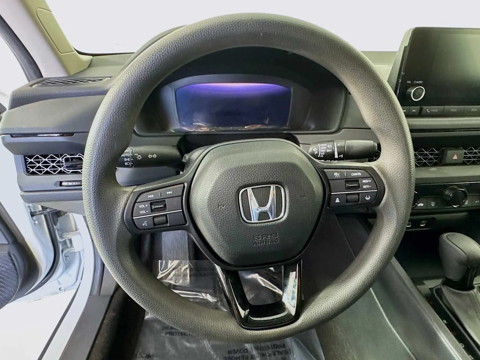 Honda Accord photo 10