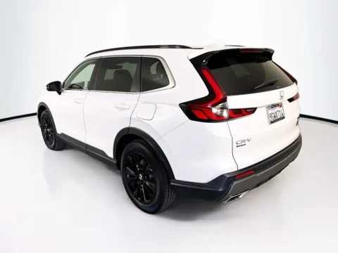 More photos of 2023 Honda CR-V Hybrid Sport Touring at Unicars Honda, CA