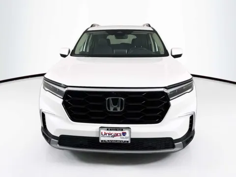 Photos of 2024 Honda Pilot Elite for sale in Indio, CA at Unicars Honda