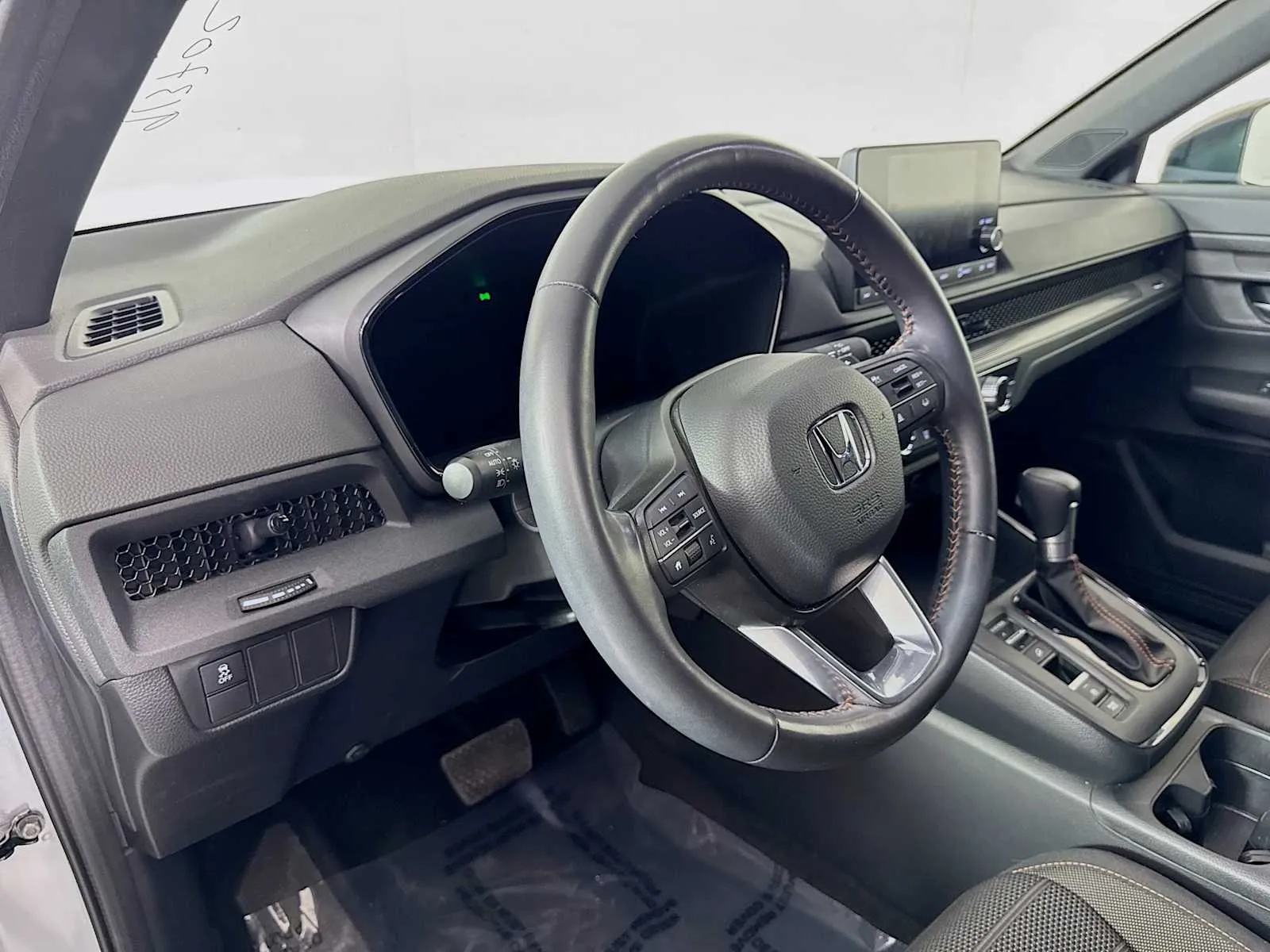 Honda CR-V photo 9