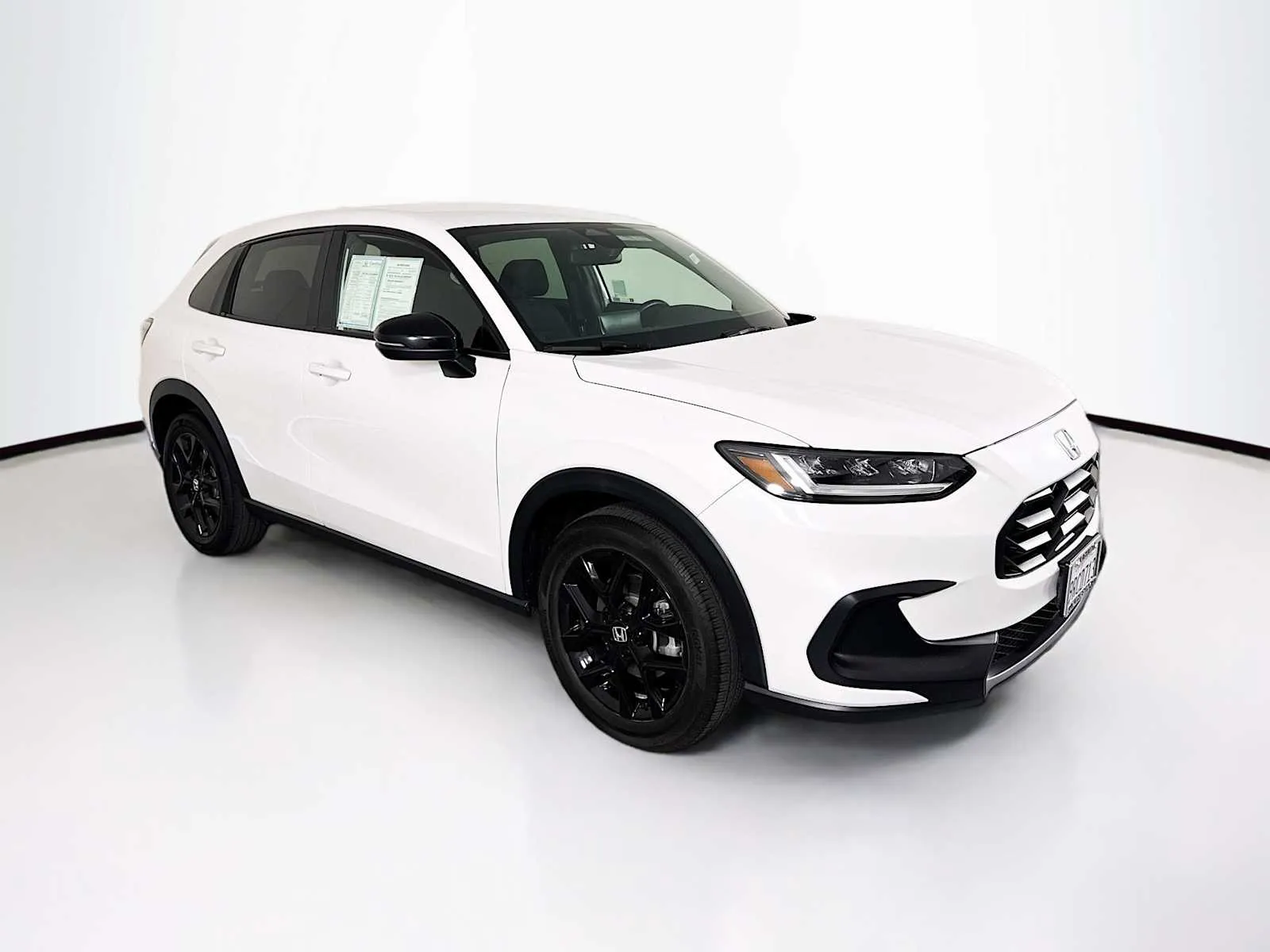 White 2025 Honda HR-V Sport for sale in Indio, CA