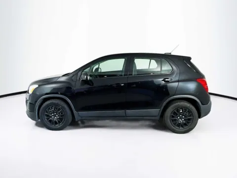 More photos of 2016 Chevrolet Trax LS at Unicars Honda, CA