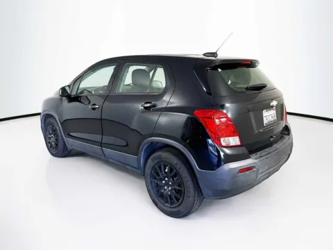 More photos of 2016 Chevrolet Trax LS at Unicars Honda, CA