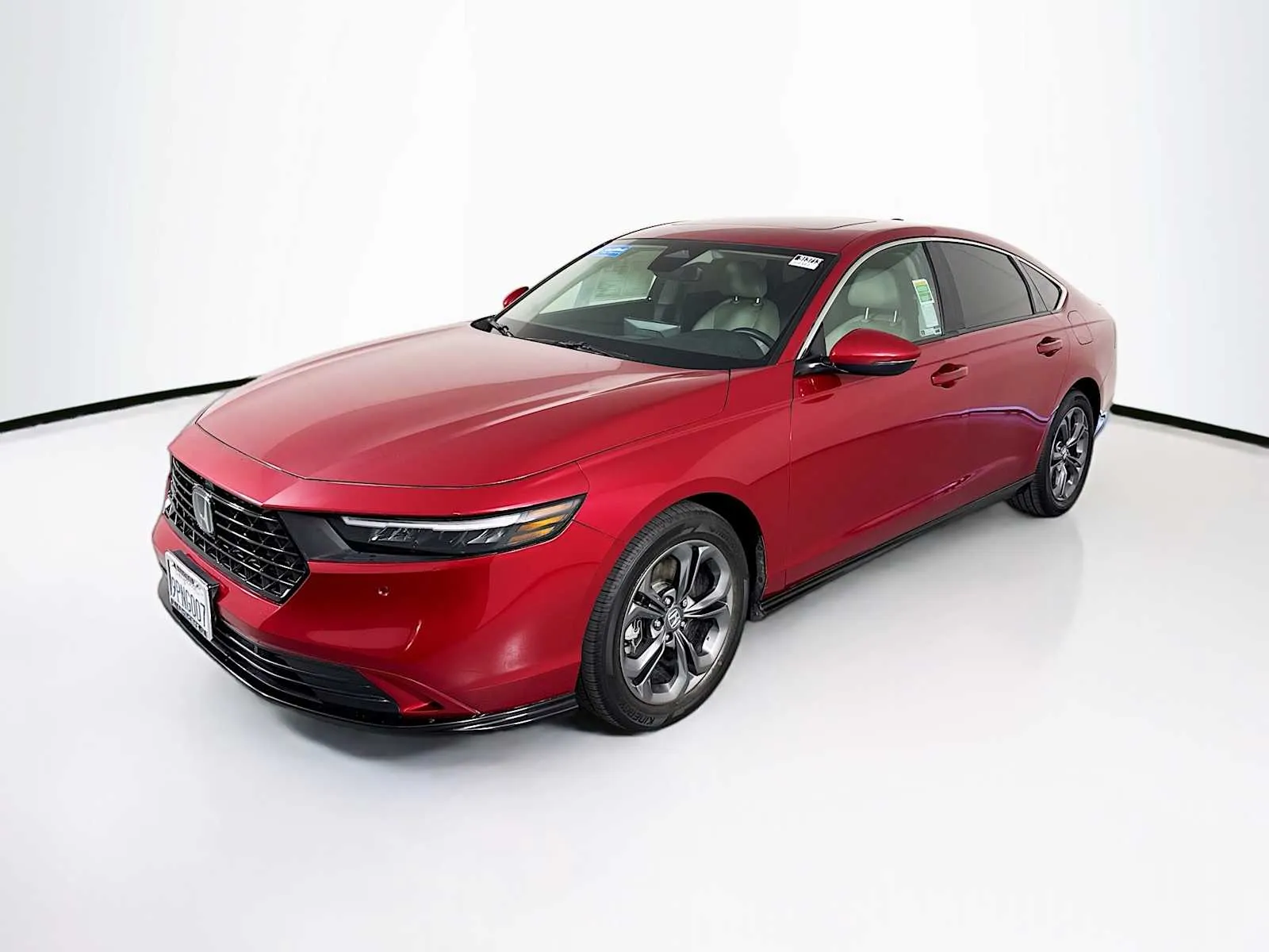Honda Accord photo 3