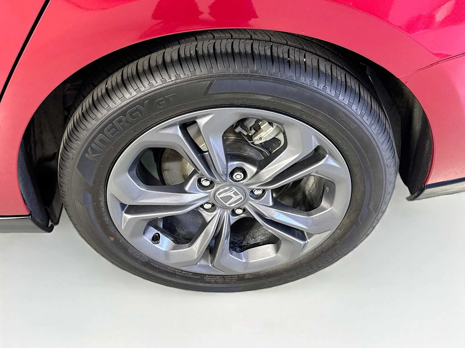 Honda Accord photo 18