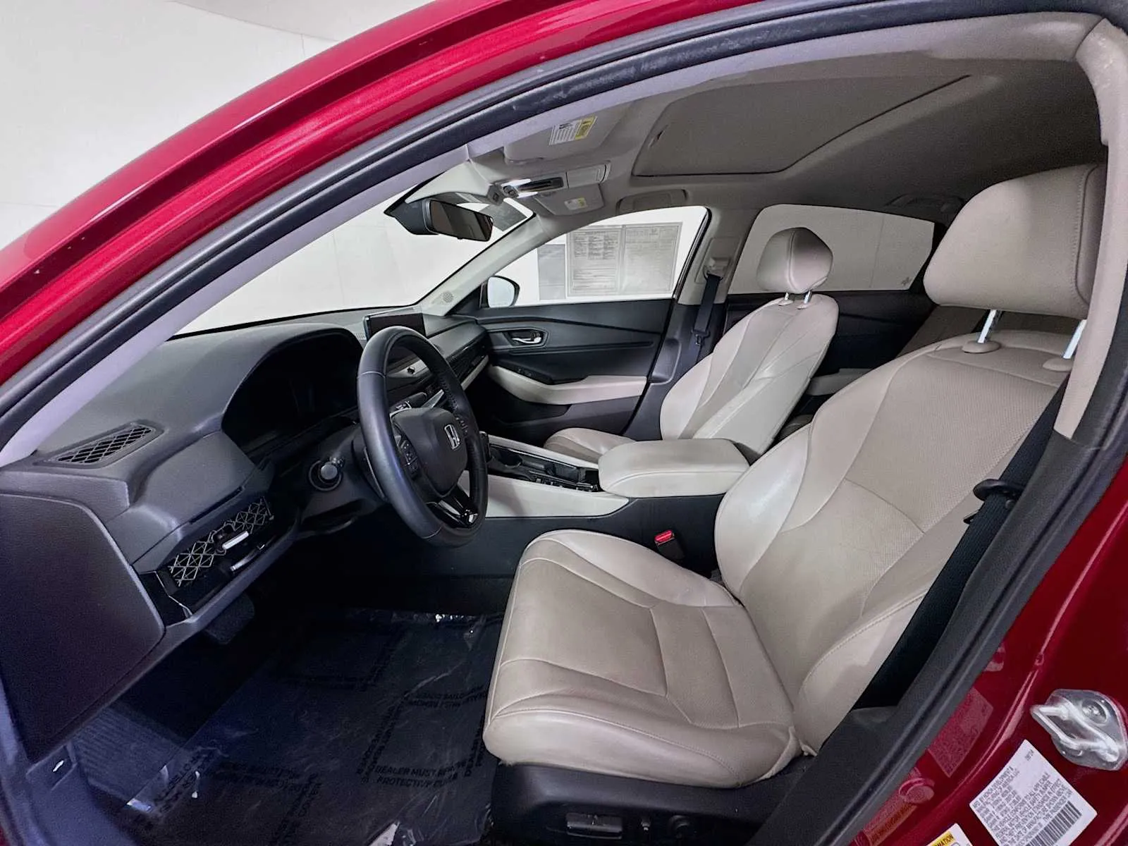 Honda Accord photo 16