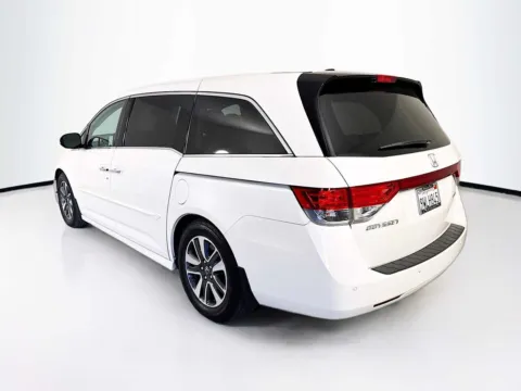 More photos of 2014 Honda Odyssey Touring at Unicars Honda, CA