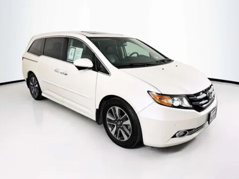 White 2014 Honda Odyssey Touring for sale in Indio, CA
