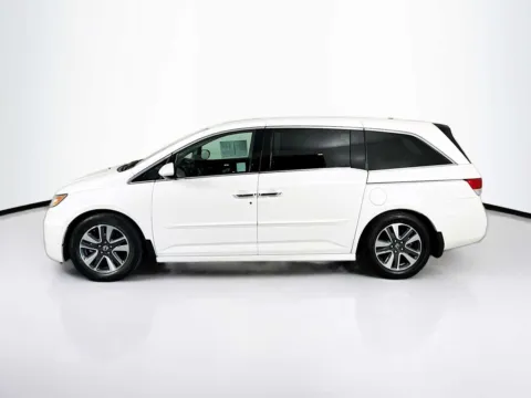 More photos of 2014 Honda Odyssey Touring at Unicars Honda, CA