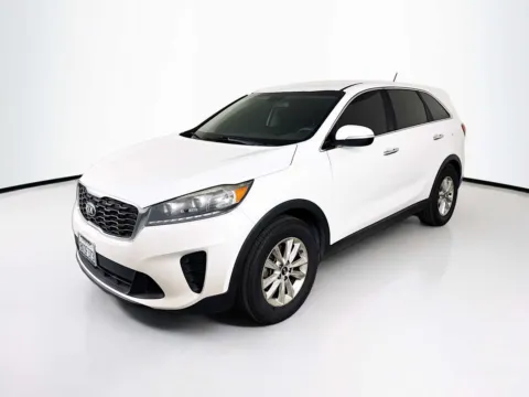 Another view of 2019 Kia Sorento L for sale in Indio, CA at Unicars Honda