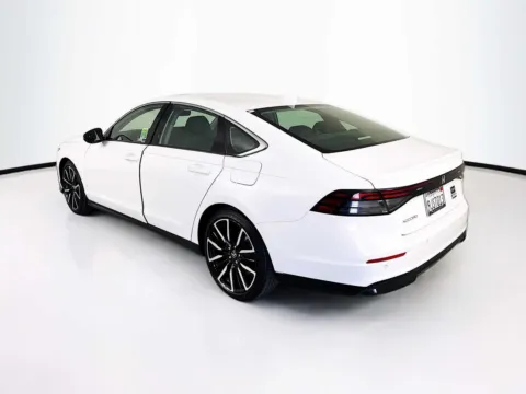 More photos of 2023 Honda Accord Touring at Unicars Honda, CA