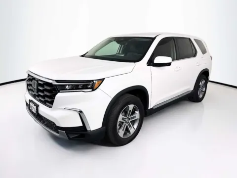 Another view of 2025 Honda Pilot EX-L for sale in Indio, CA at Unicars Honda