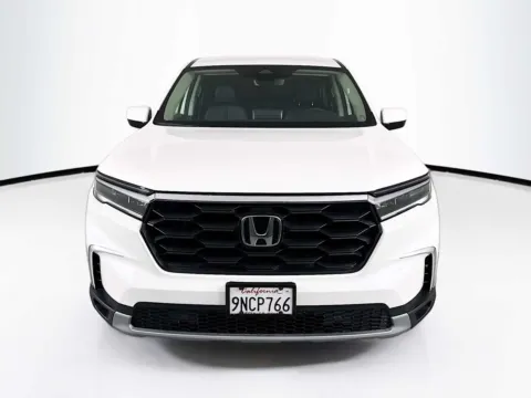 Photos of 2025 Honda Pilot EX-L for sale in Indio, CA at Unicars Honda