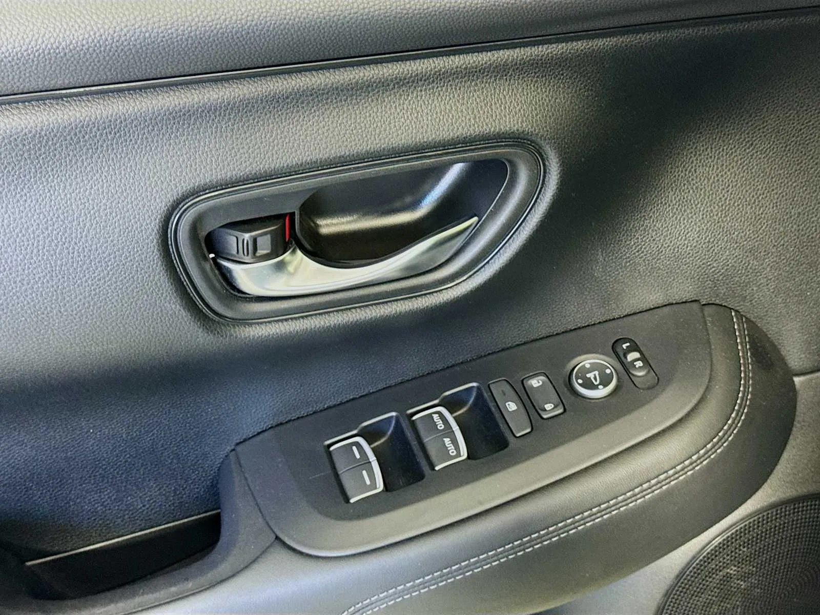 Honda HR-V photo 18