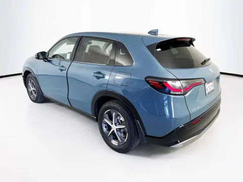 More photos of 2024 Honda HR-V EX-L at Unicars Honda, CA