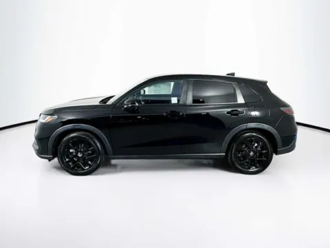 More photos of 2024 Honda HR-V Sport at Unicars Honda, CA
