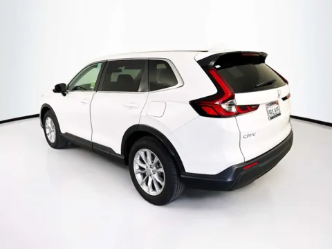More photos of 2025 Honda CR-V EX at Unicars Honda, CA