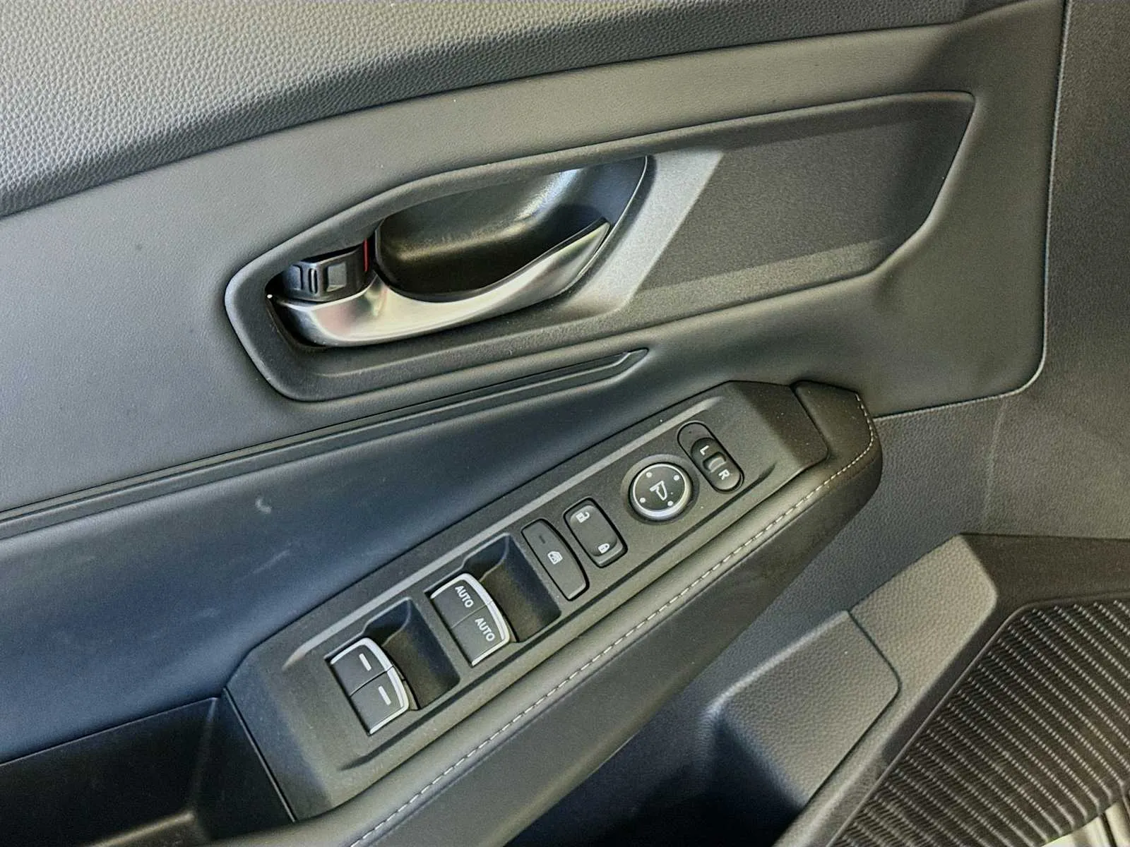 Honda Accord photo 17